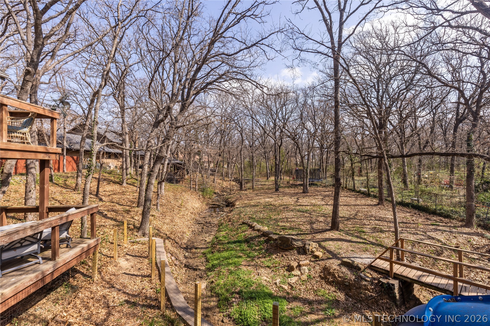 1404 Oakridge Property Photo 37