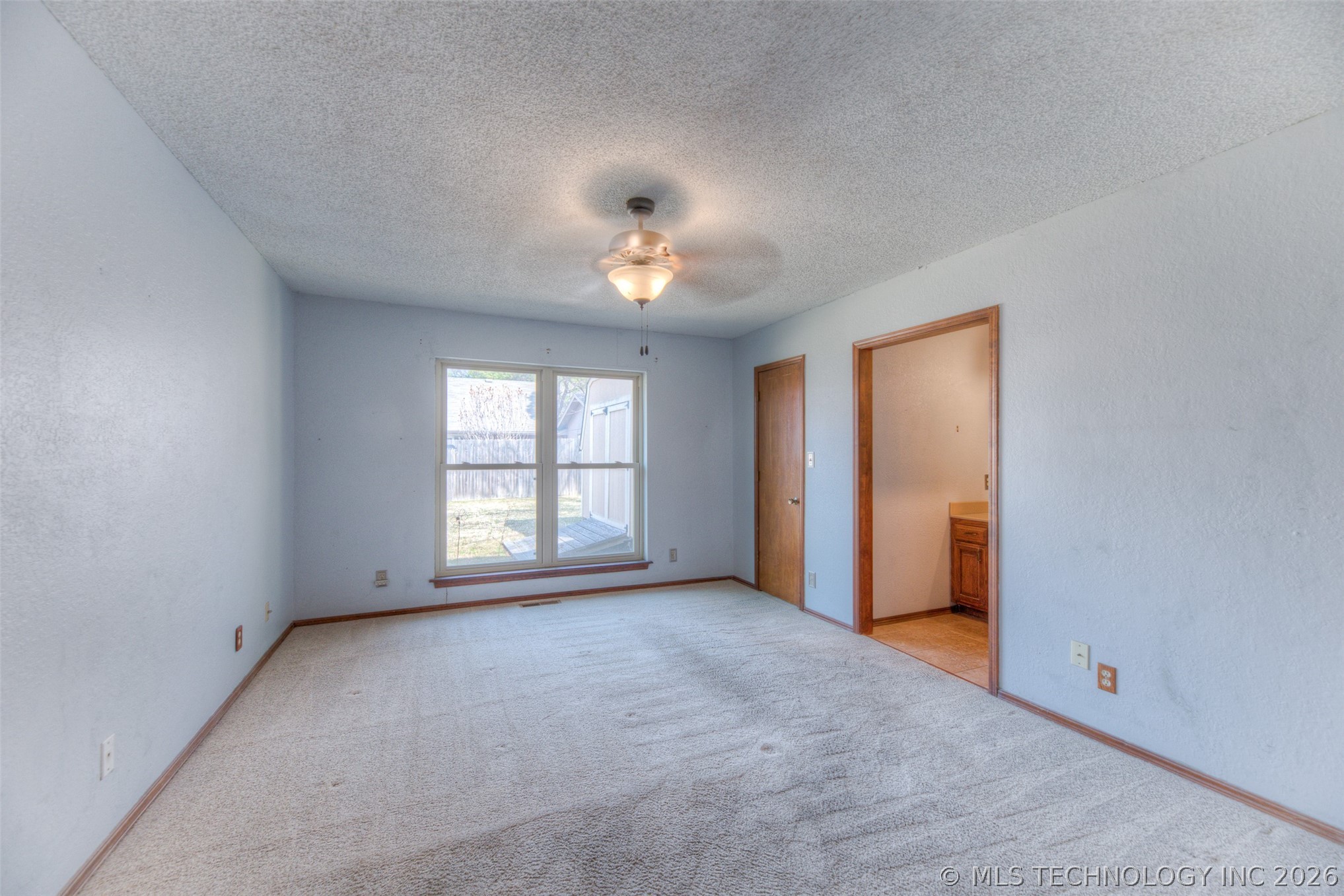2220 W Memphis Place Property Photo 15