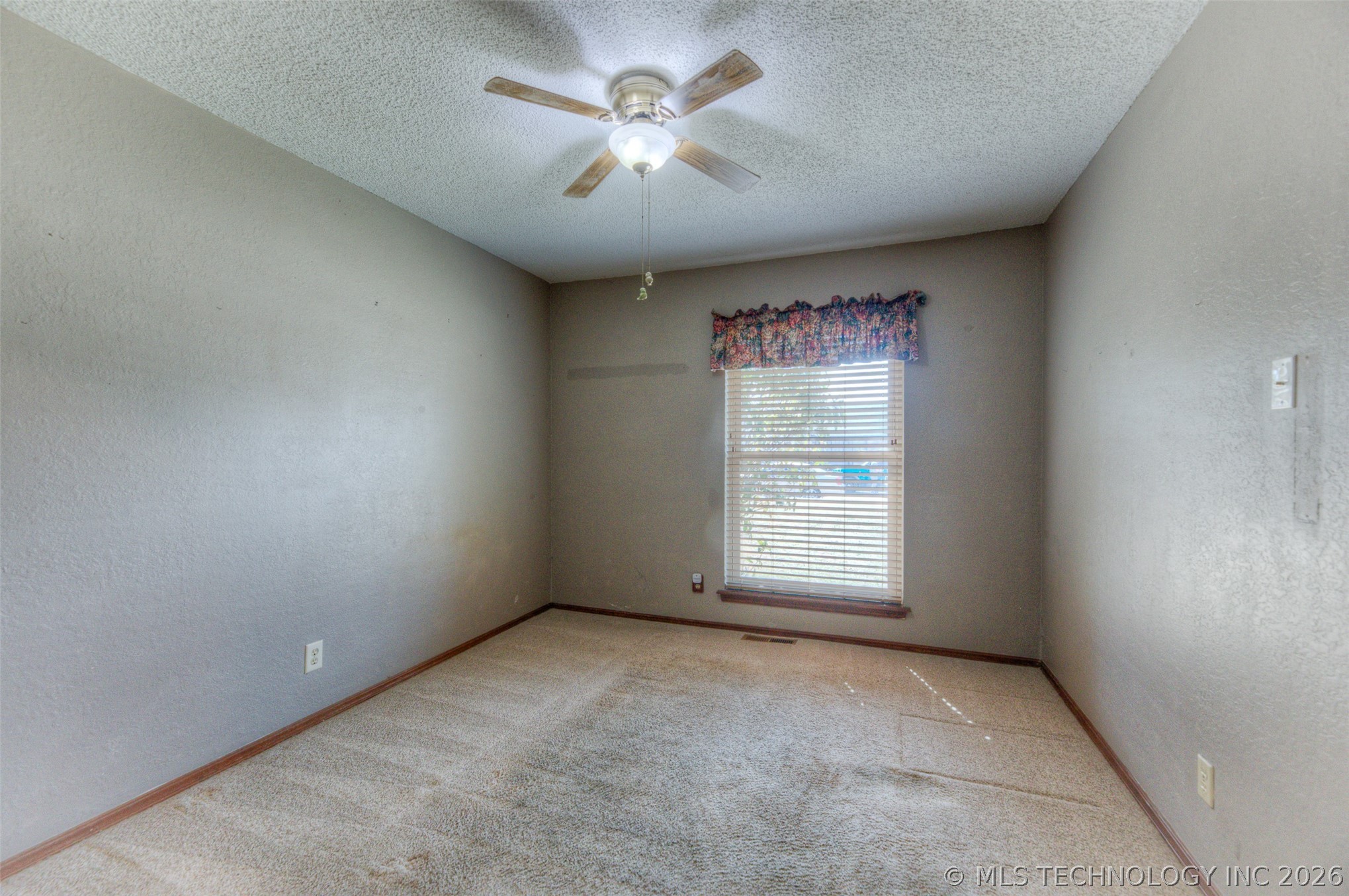 2220 W Memphis Place Property Photo 20