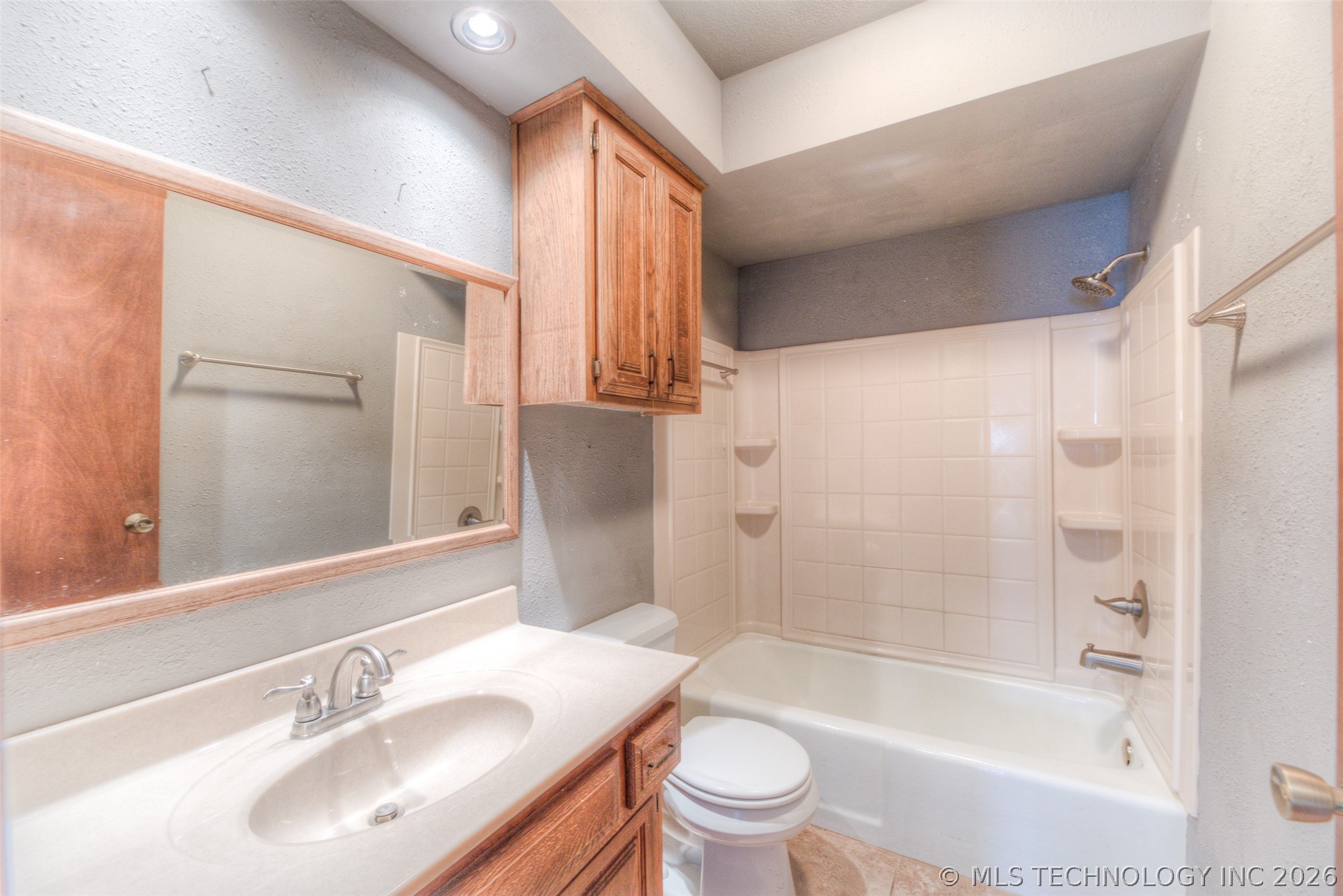 2220 W Memphis Place Property Photo 21