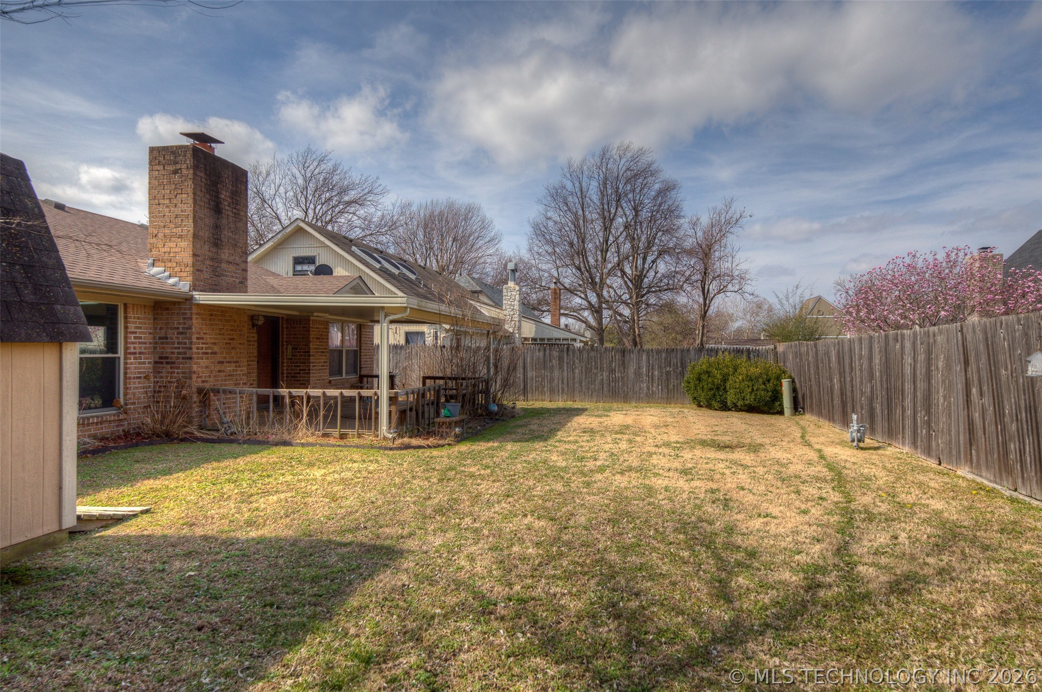 2220 W Memphis Place Property Photo 25