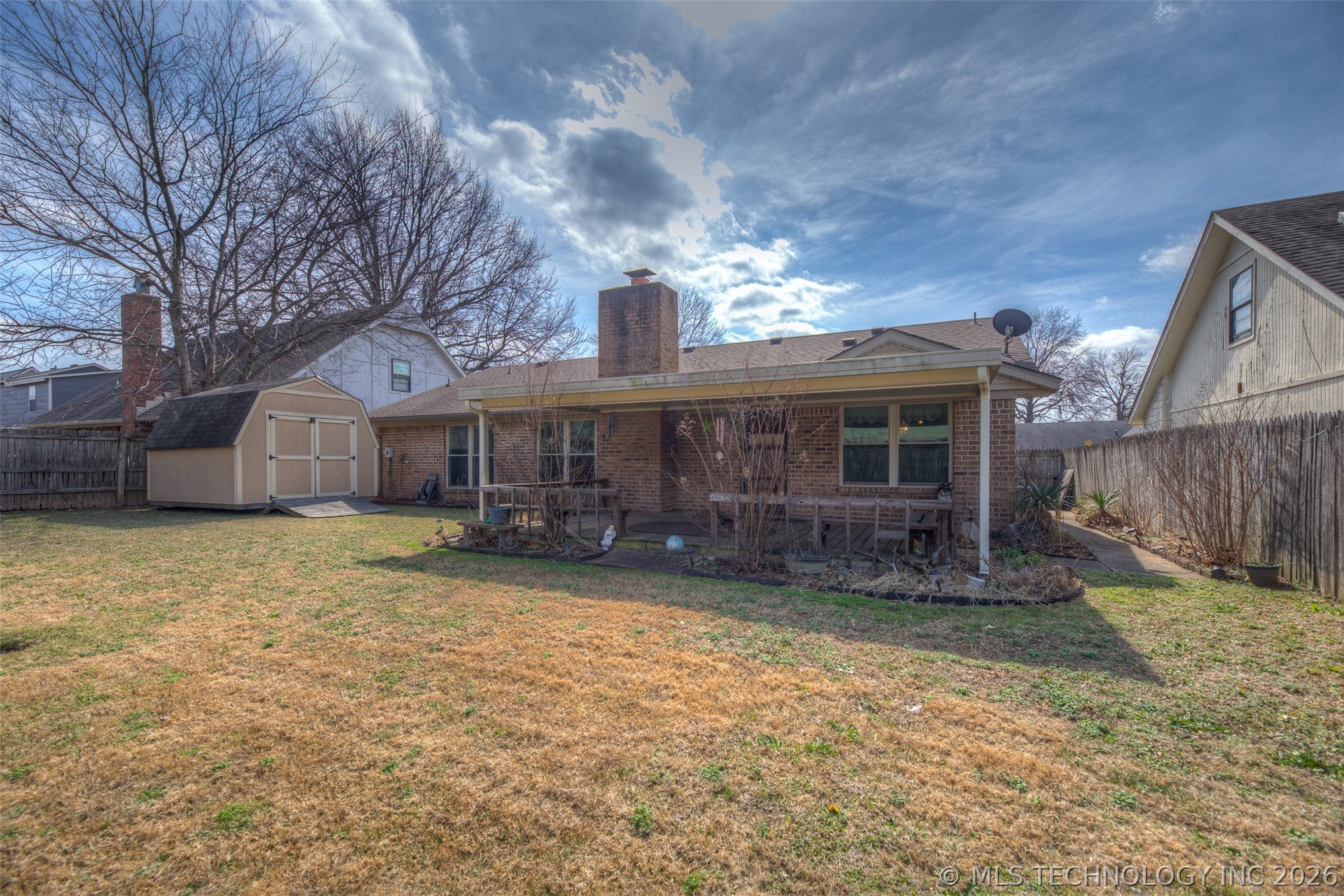 2220 W Memphis Place Property Photo 27