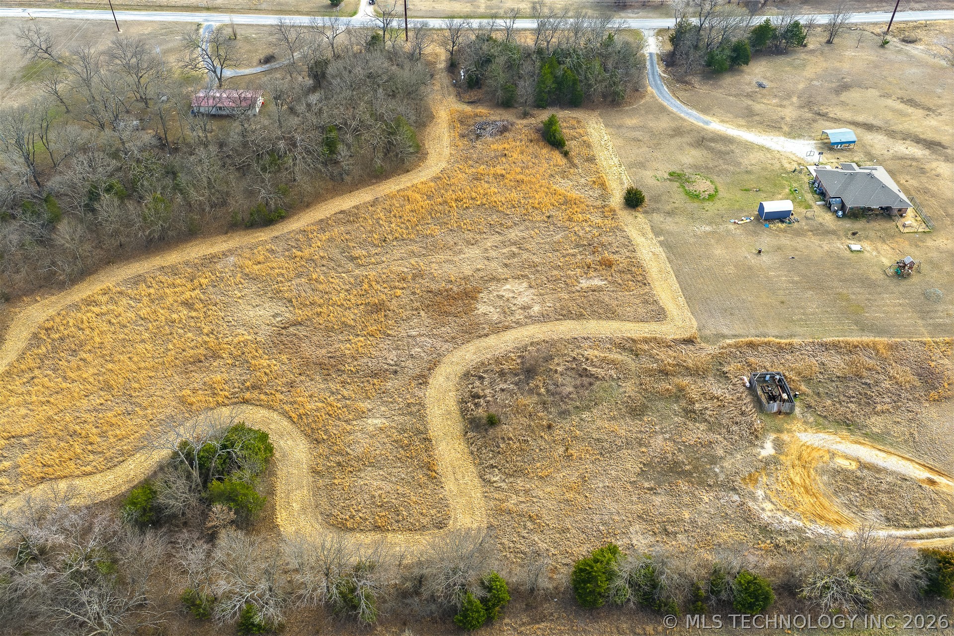 11190 County Road 1510 Property Photo 7