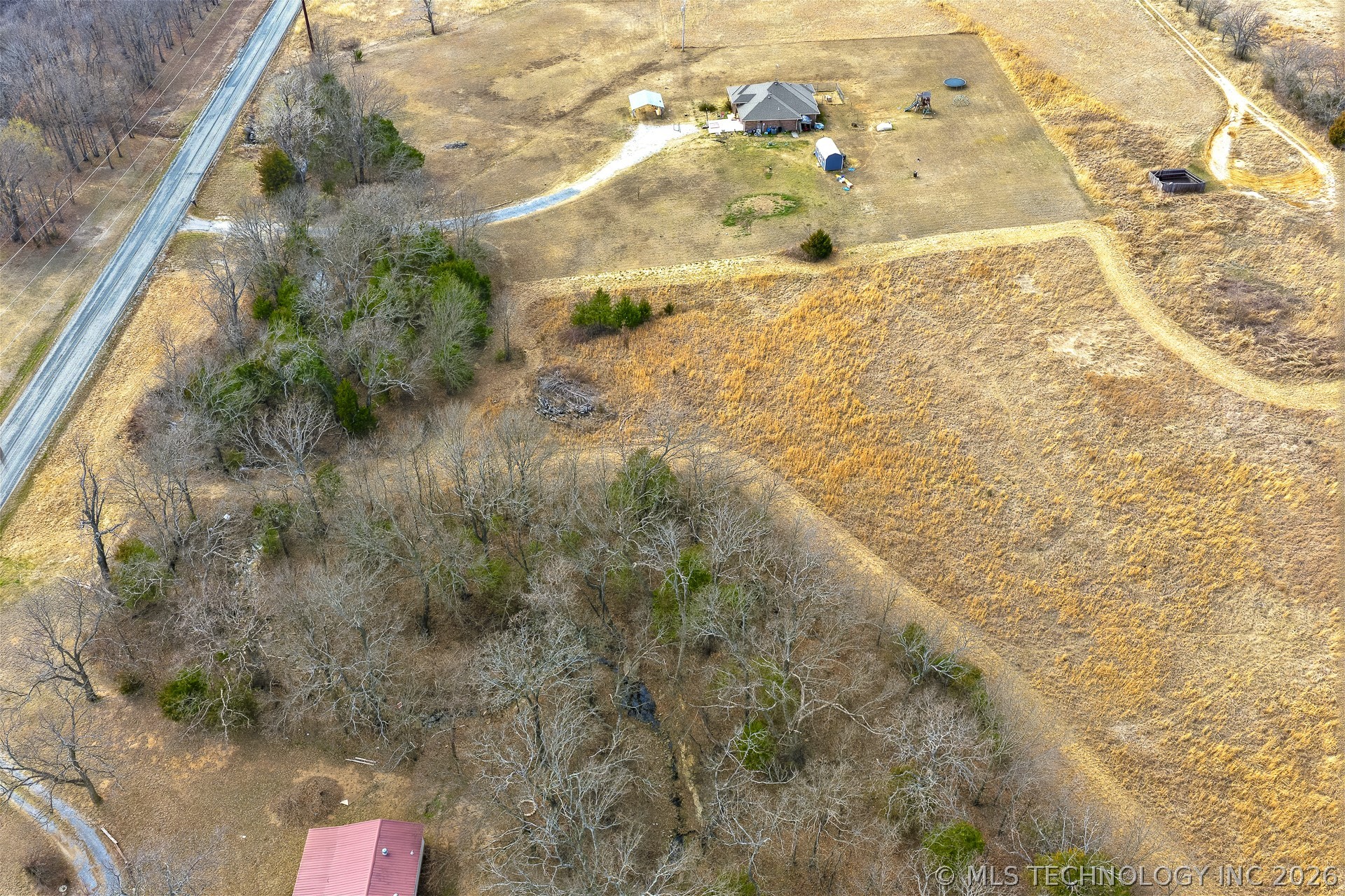 11190 County Road 1510 Property Photo 9