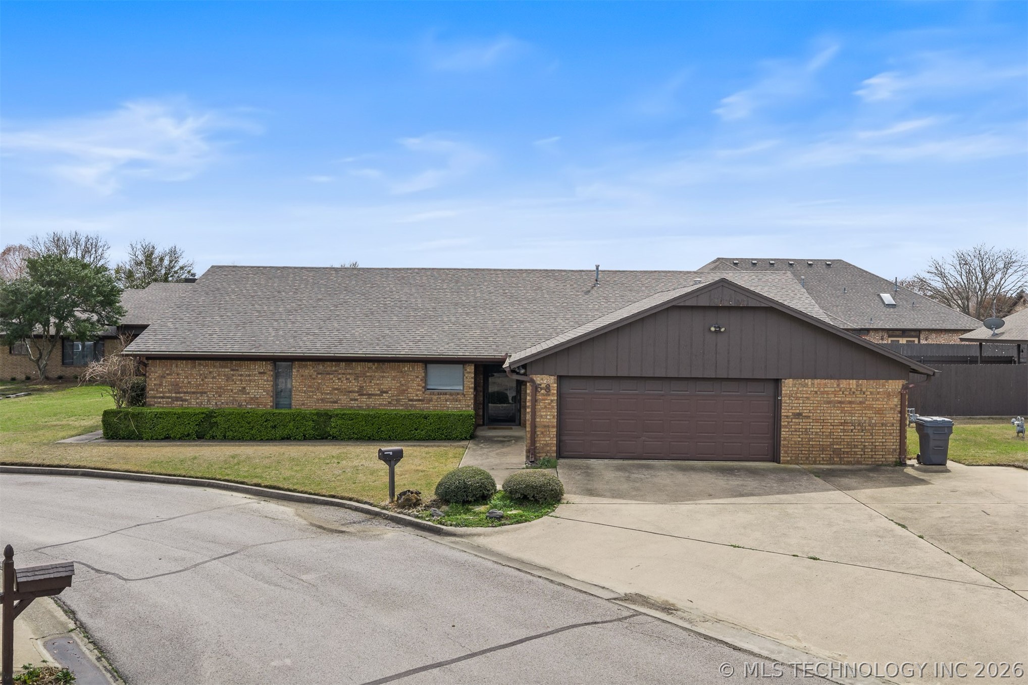 58 Overland Route Property Photo 1