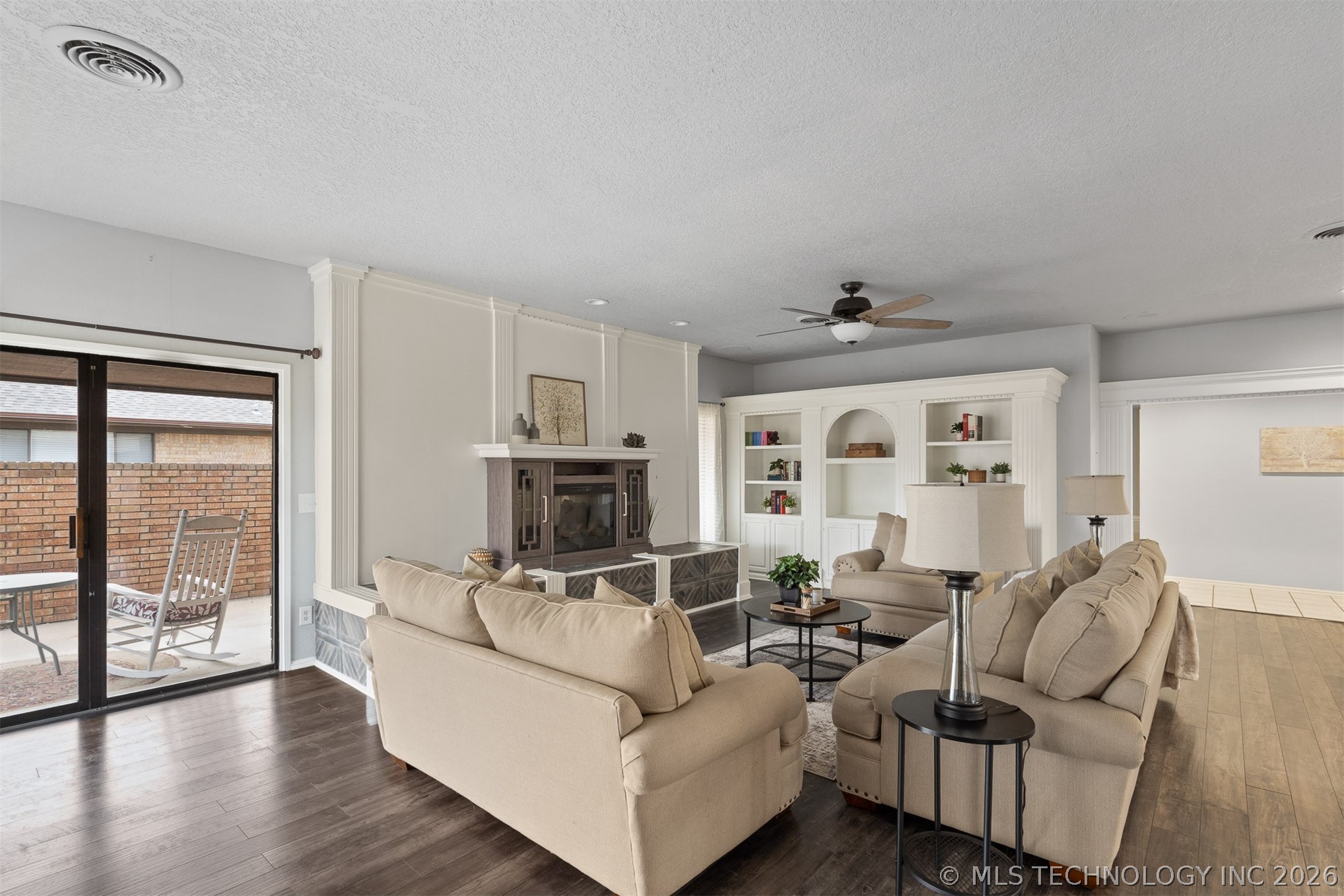 58 Overland Route Property Photo 7