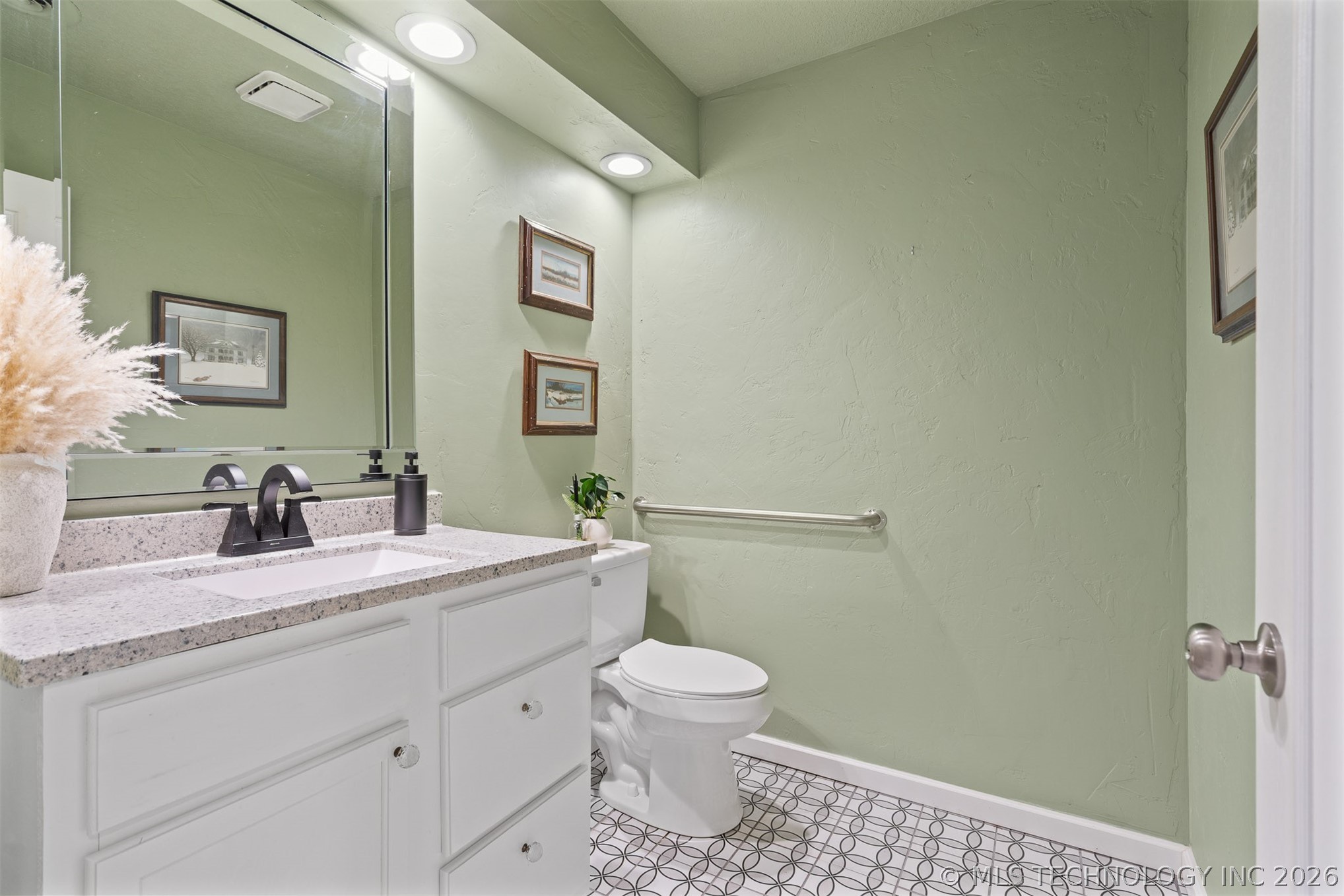 58 Overland Route Property Photo 29