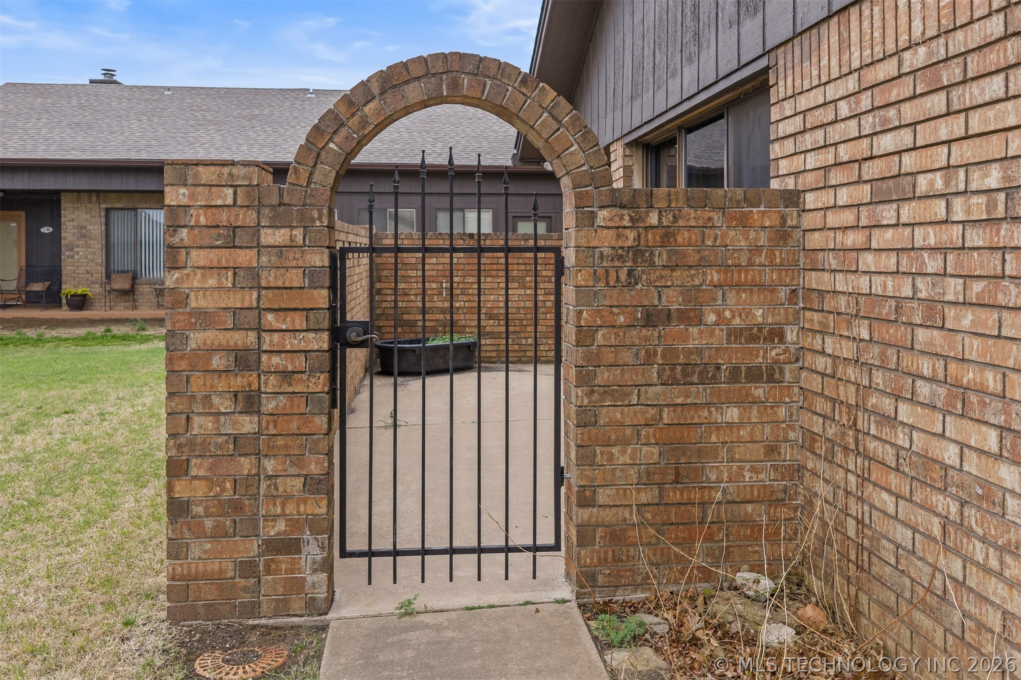 58 Overland Route Property Photo 32