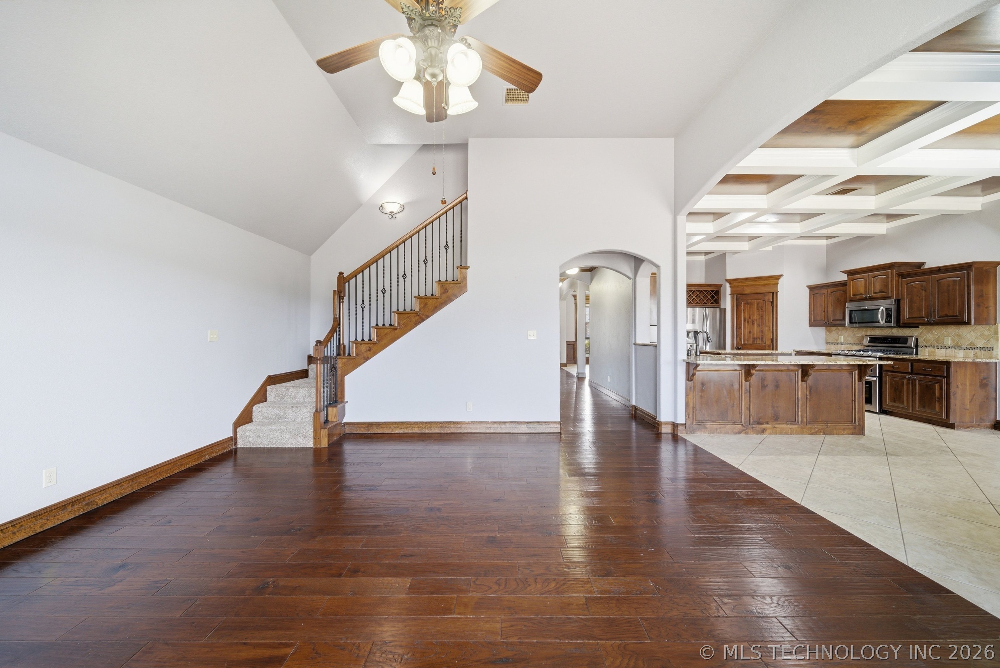 8922 N 143rd East Avenue Property Photo 9