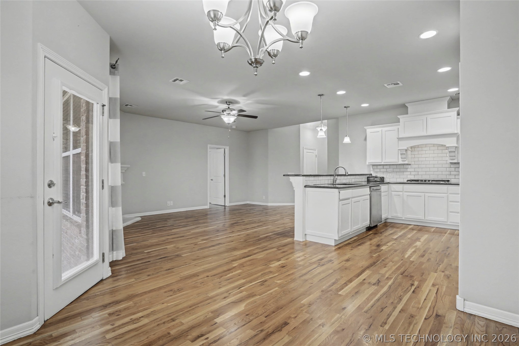 7311 E Oak Ridge Street Property Photo 10