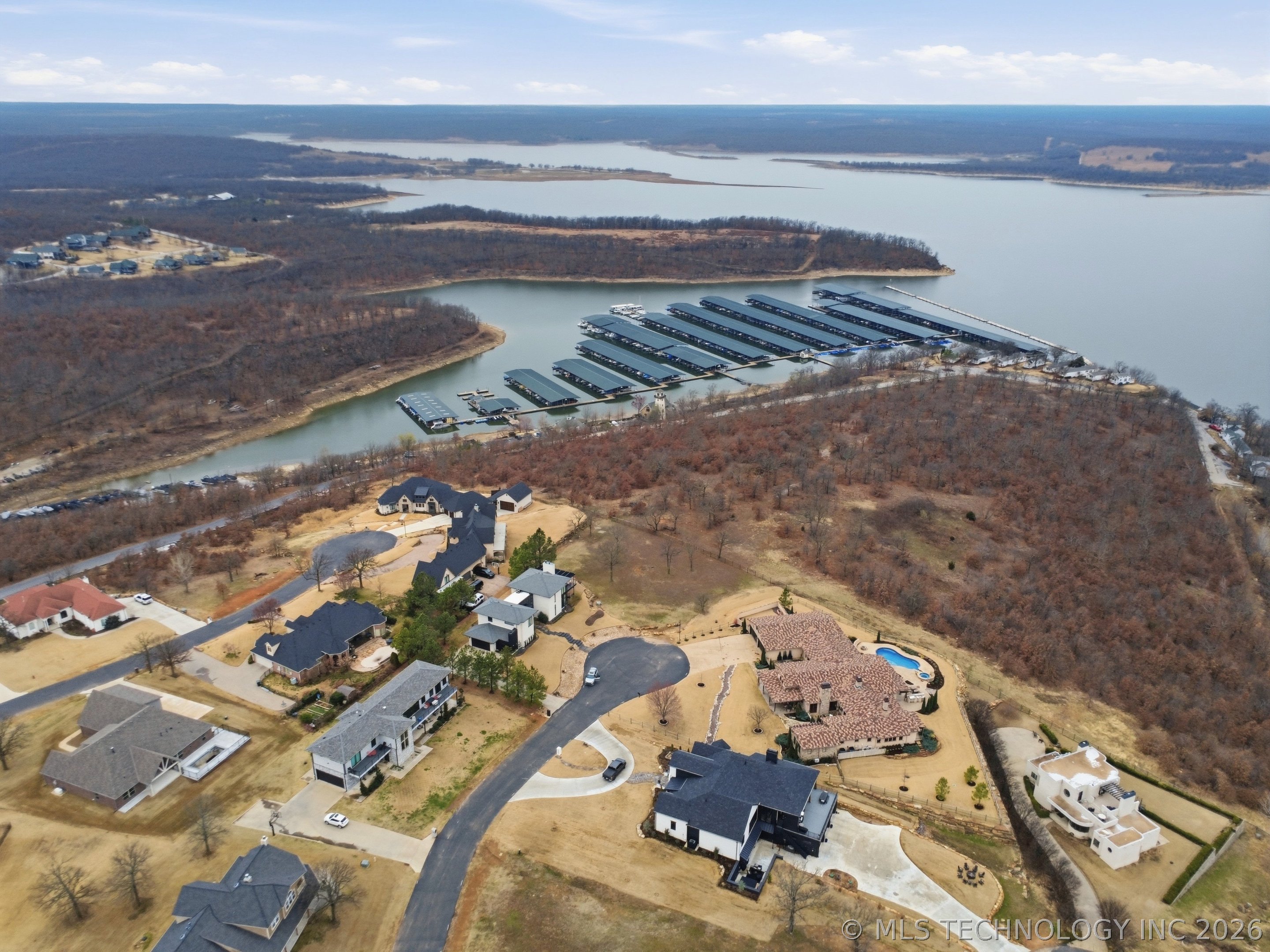 Horizon Circle Property Photo 11