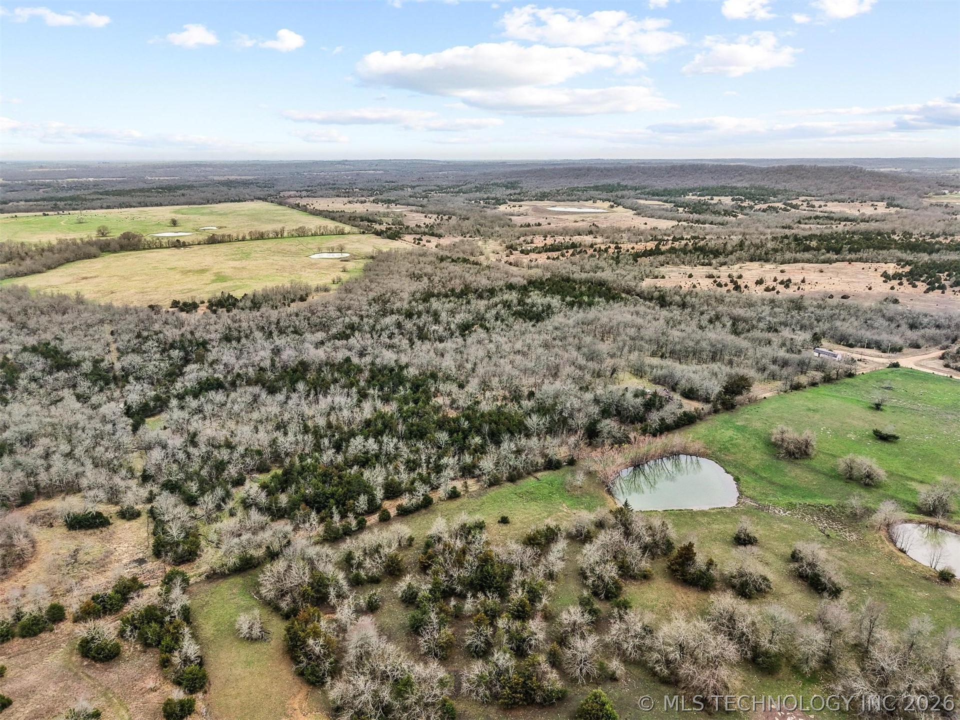 0000 N 3990 Road Property Photo 9