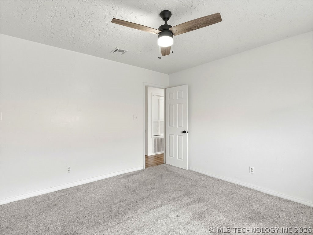 1331 Mockingbird Property Photo 26