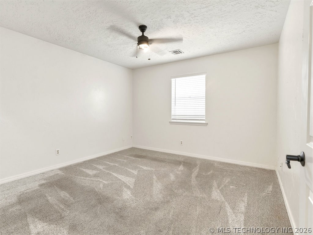 1331 Mockingbird Property Photo 33