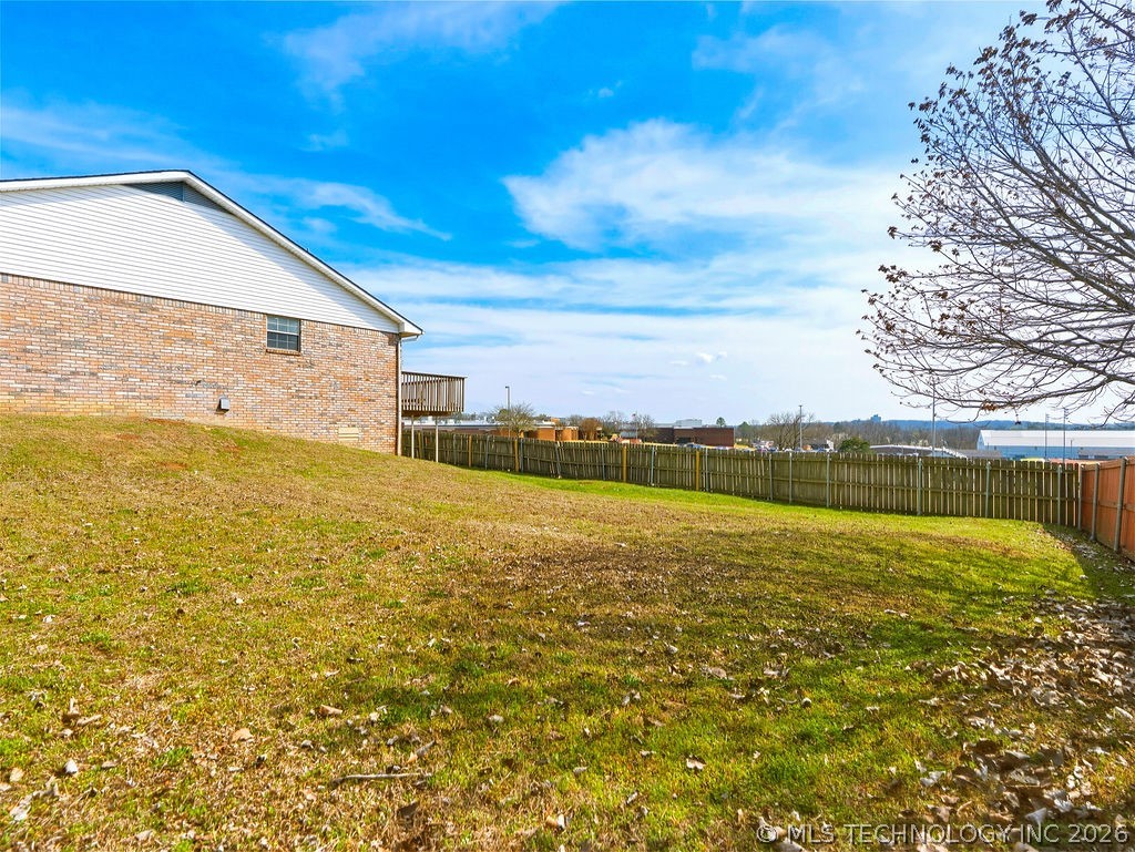 1331 Mockingbird Property Photo 55