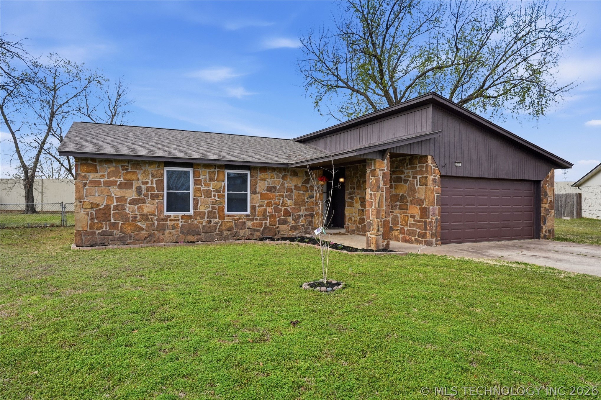 2880 W 111th Place S Property Photo 8