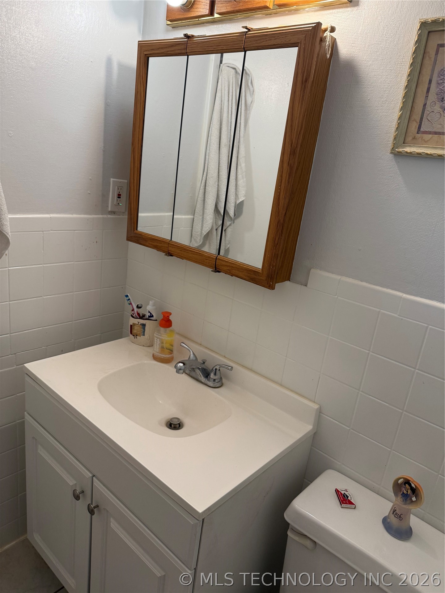 1217 E 9th Street Property Photo 7