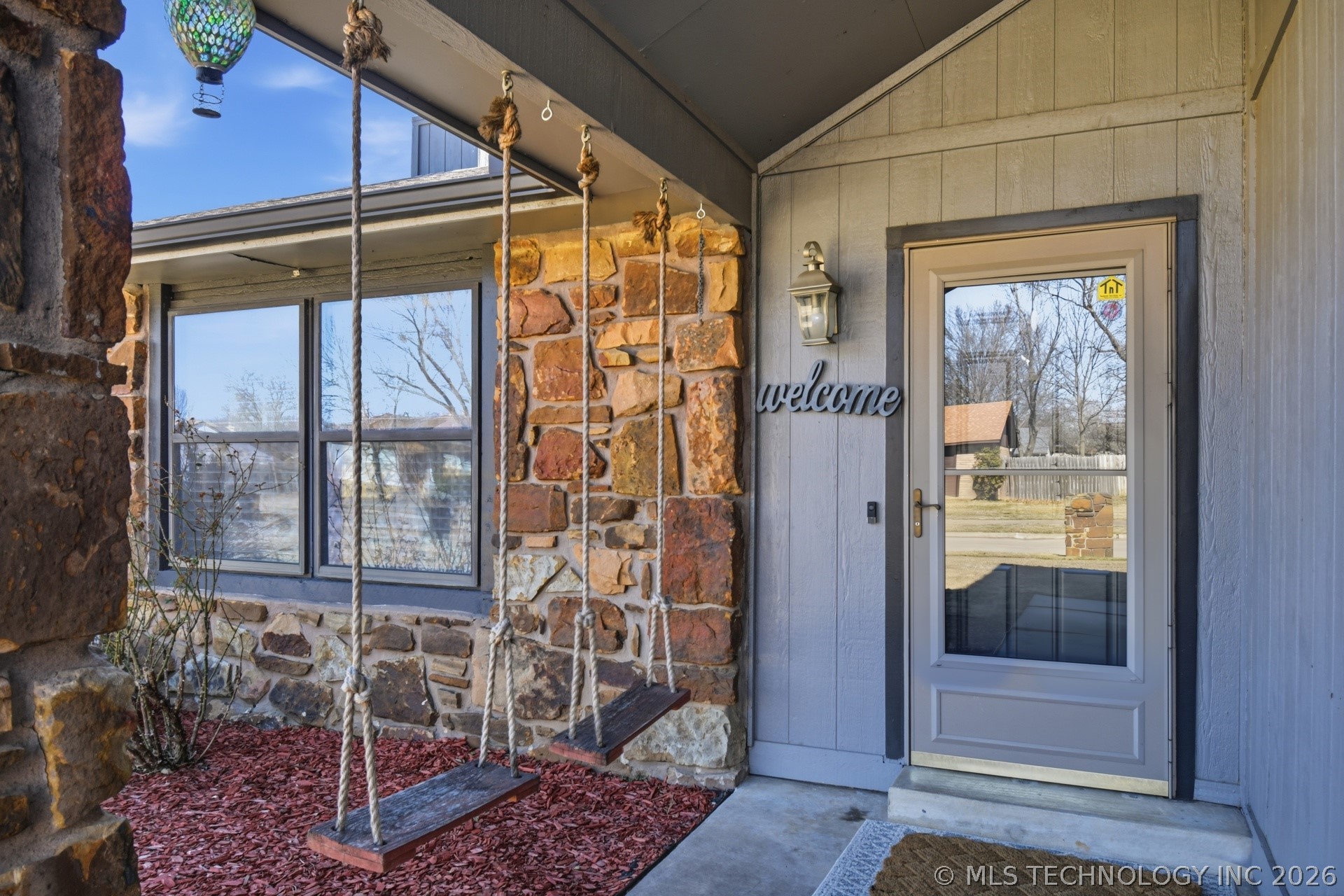 1113 W Durham Street Property Photo 4