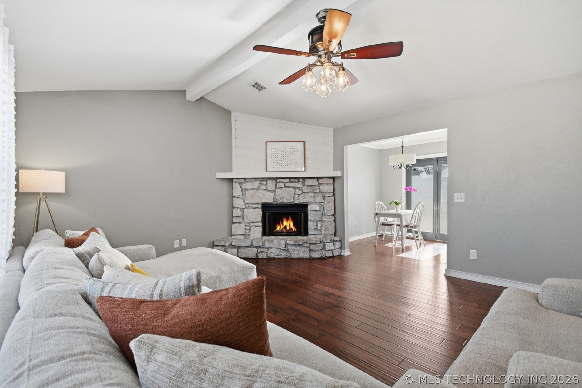 1113 W Durham Street Property Photo 6