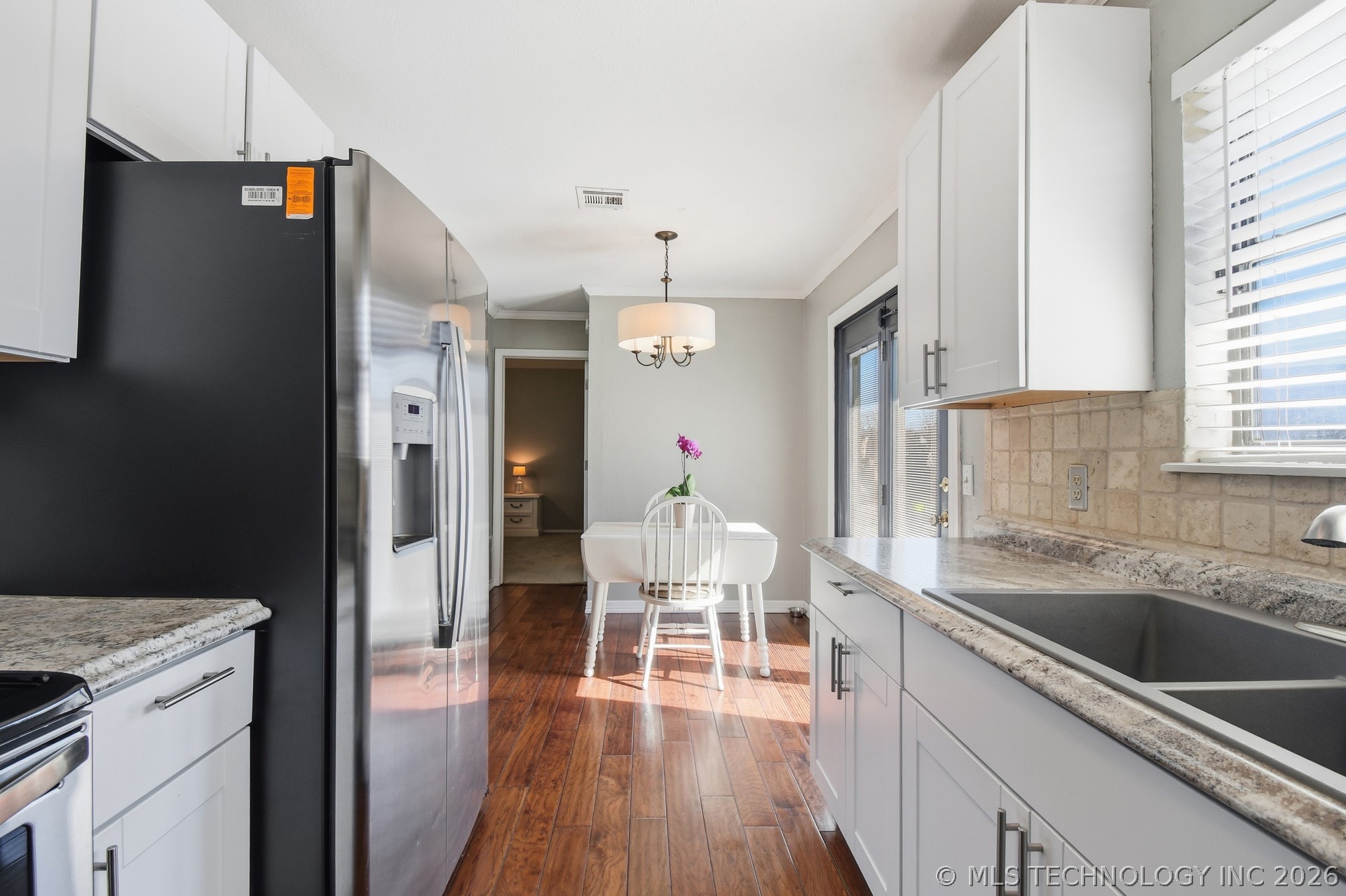 1113 W Durham Street Property Photo 12