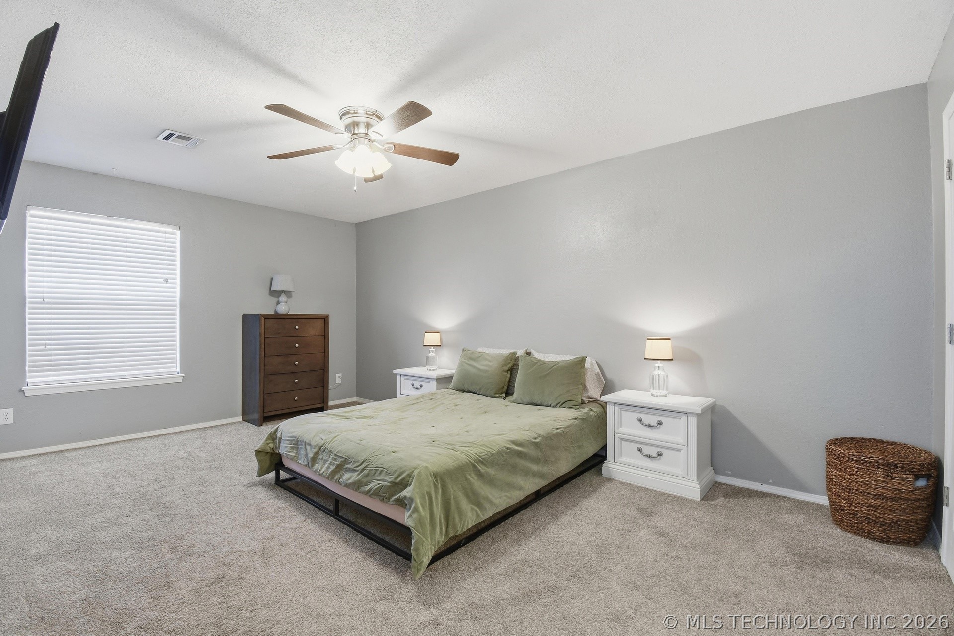 1113 W Durham Street Property Photo 17