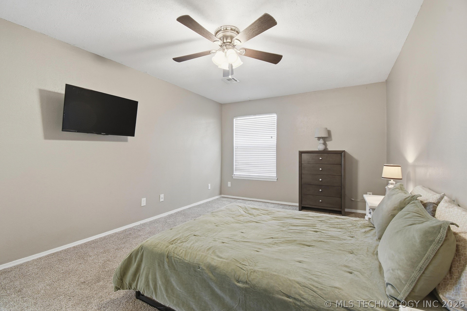 1113 W Durham Street Property Photo 18