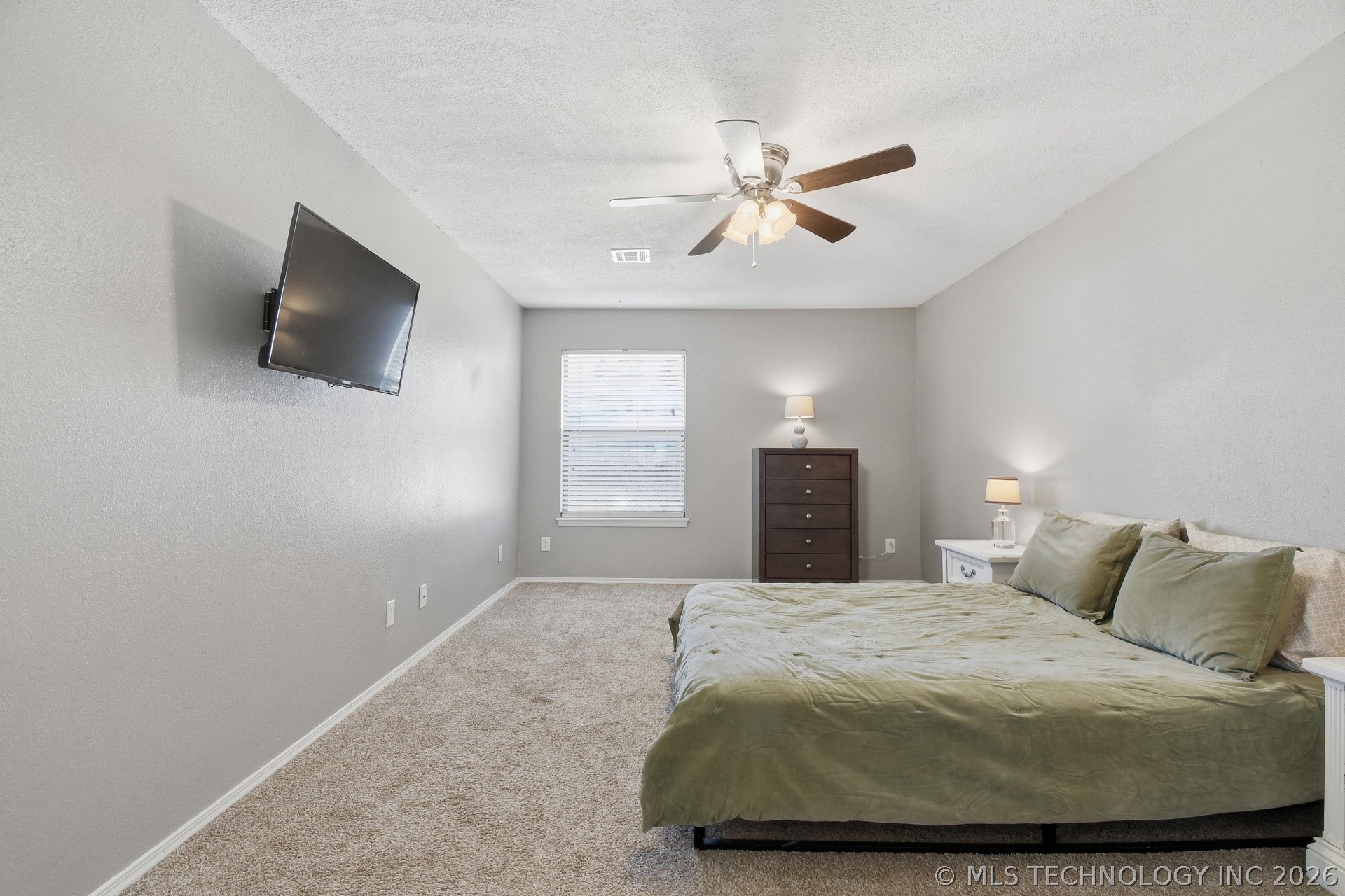 1113 W Durham Street Property Photo 19