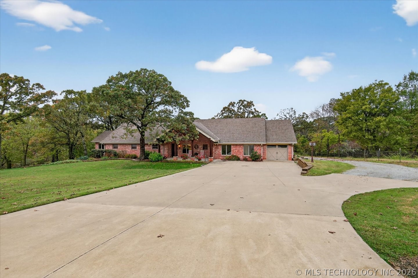 21271 N 4030 Road Property Photo 2