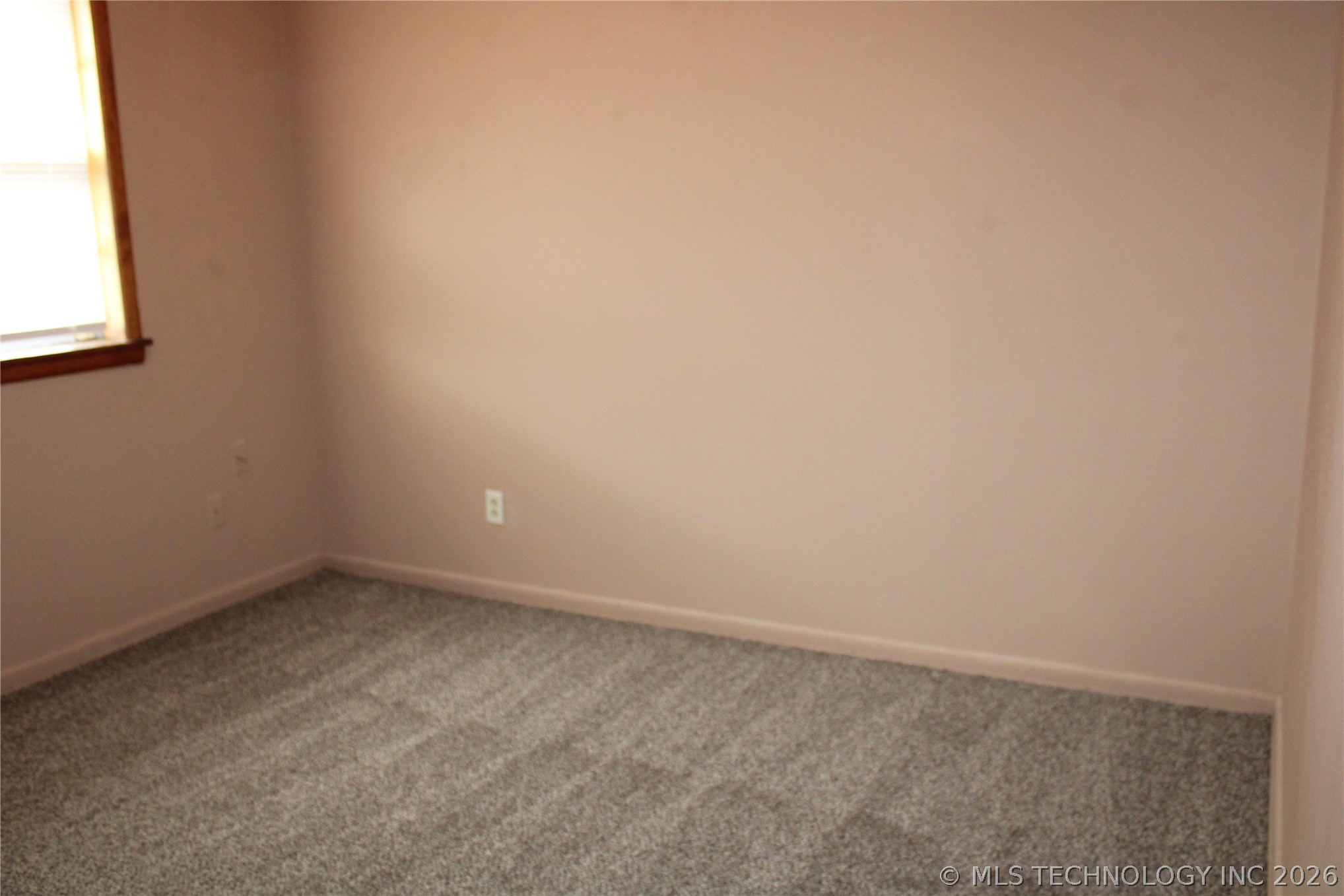 4610 N Trenton Avenue Property Photo 10