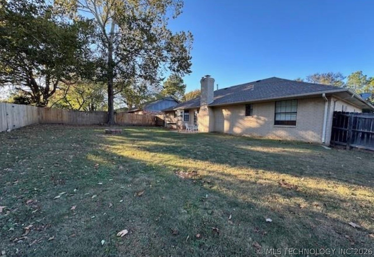 2817 Kimberlea Drive Property Photo 4
