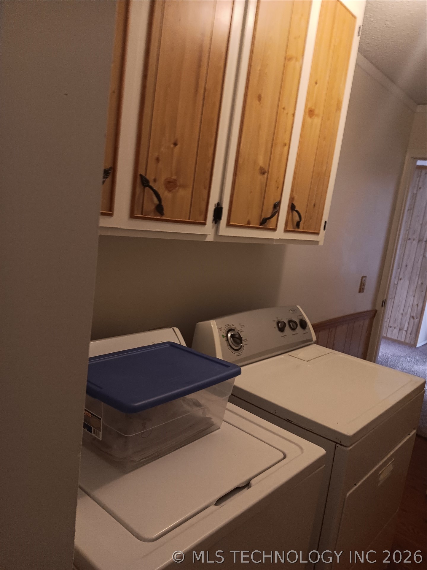 1001 S Colonial Drive Property Photo 9