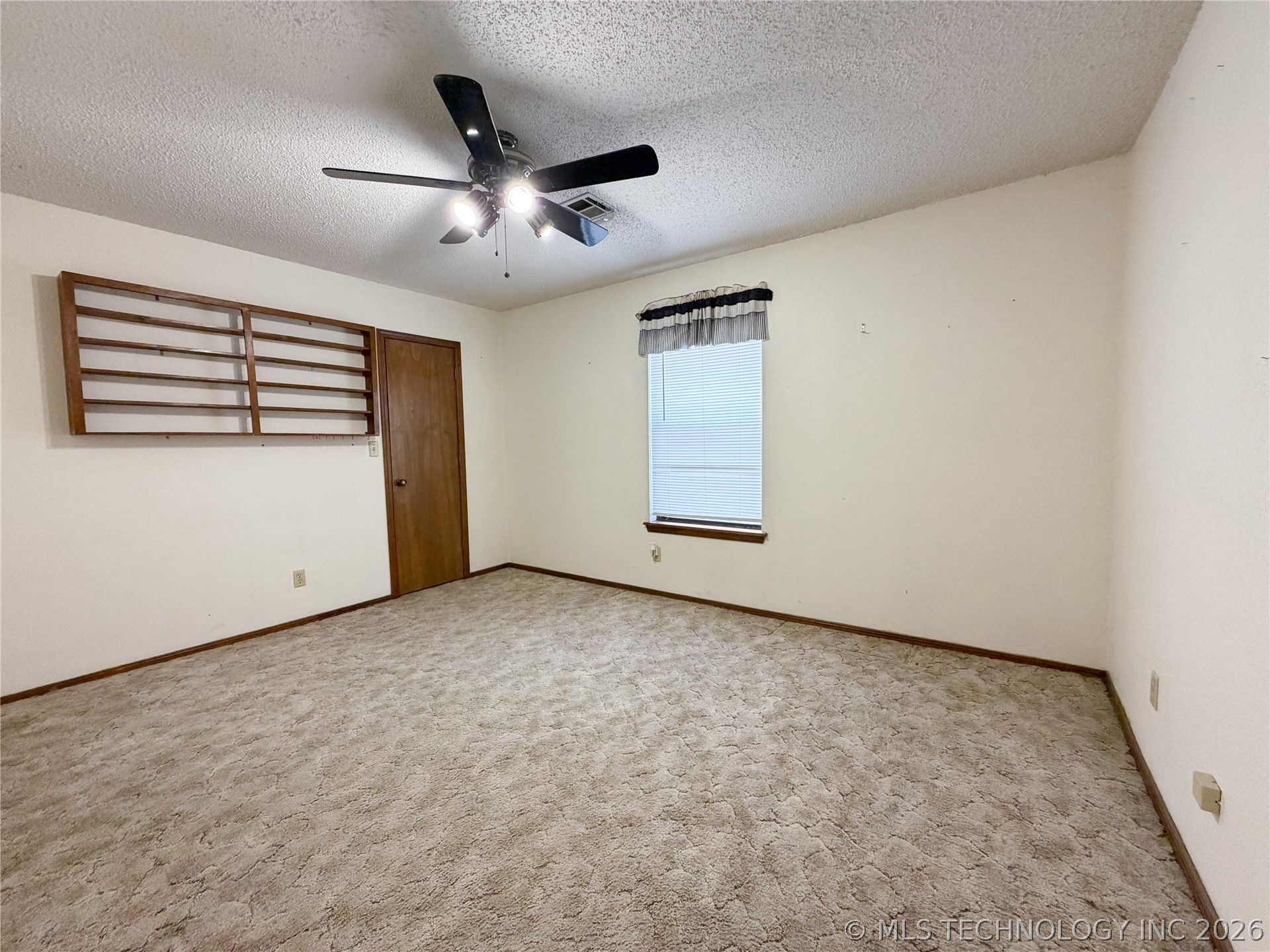 3402 Dakota Avenue Property Photo 12