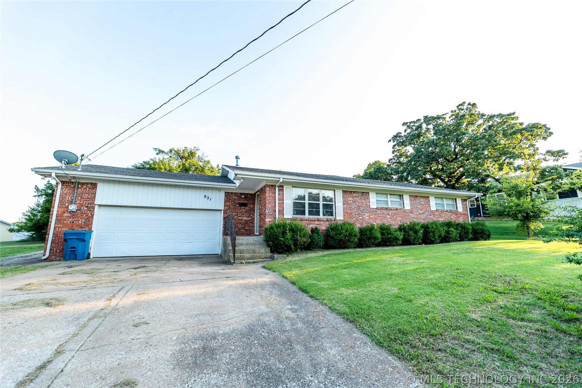 821 Ash Street Property Photo 1