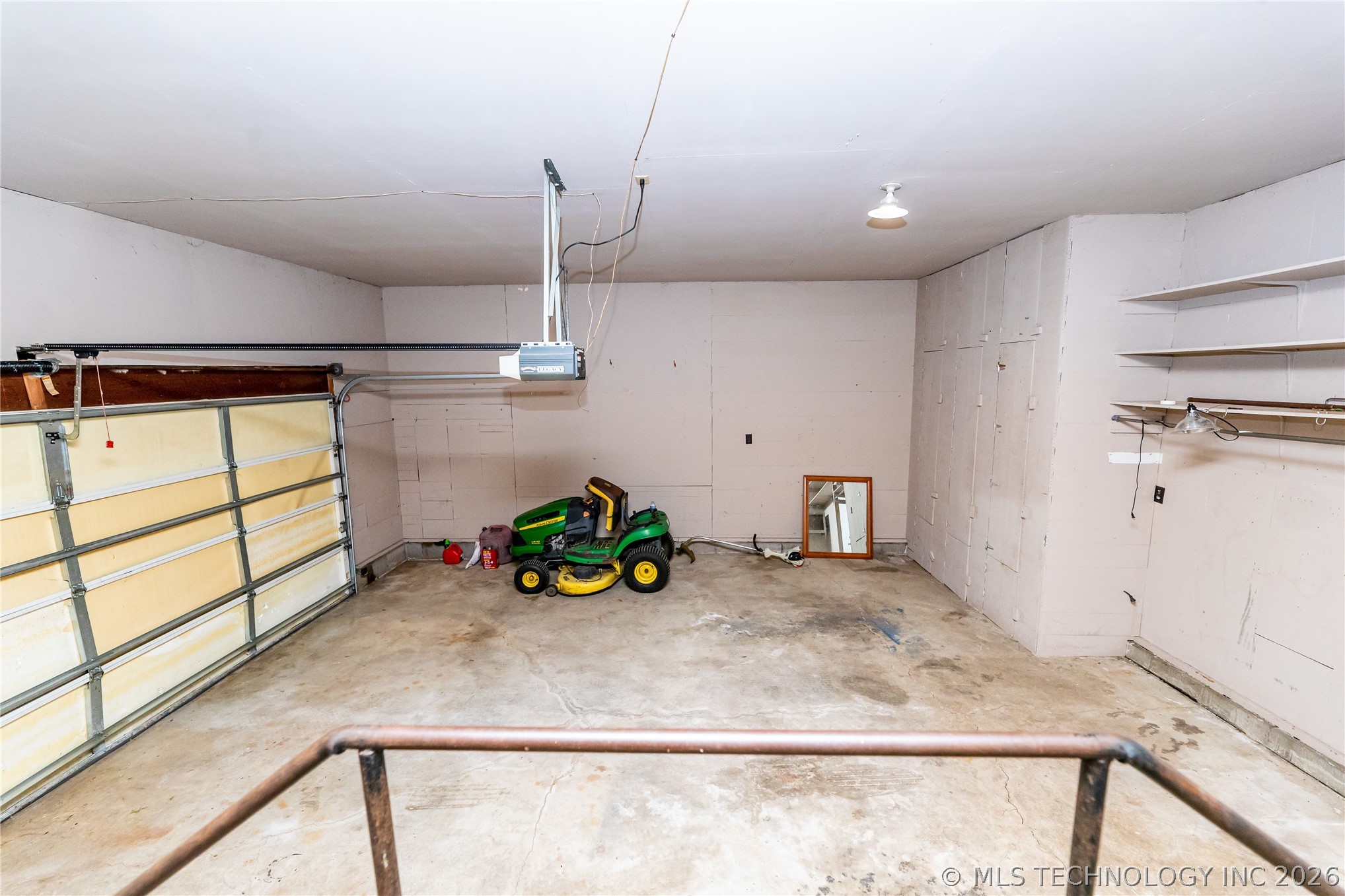 821 Ash Street Property Photo 12