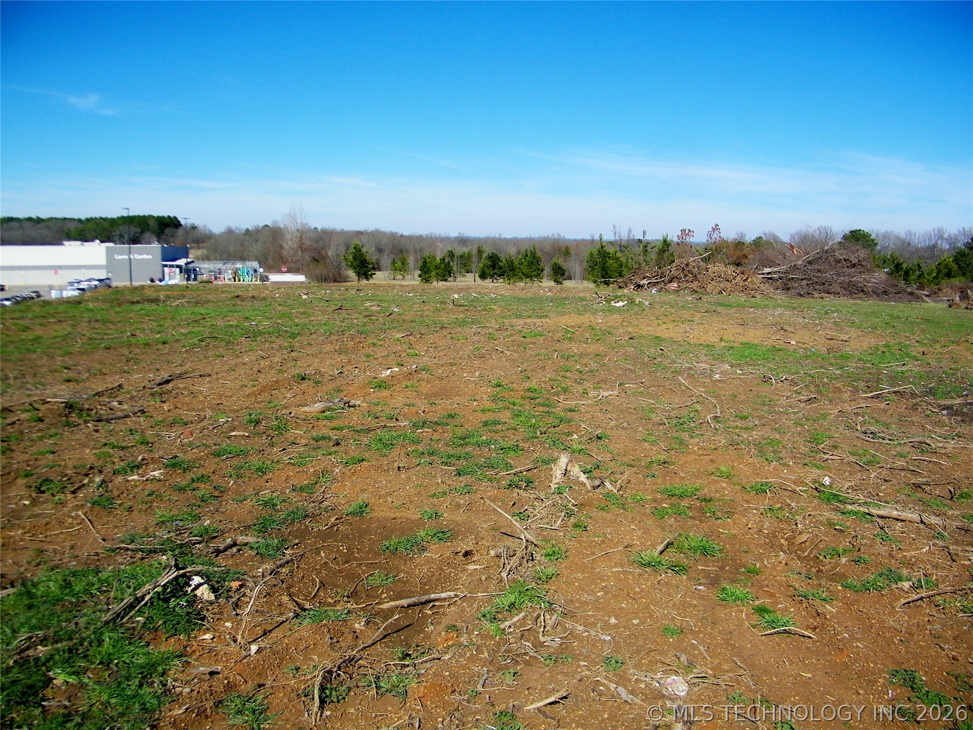 3 E Washington Street Property Photo 16