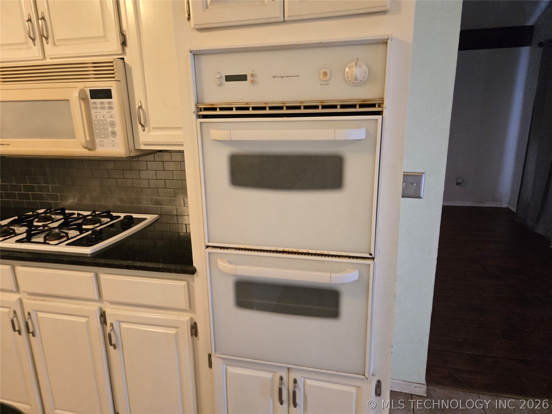 7804 N 117th East East Avenue Property Photo 22