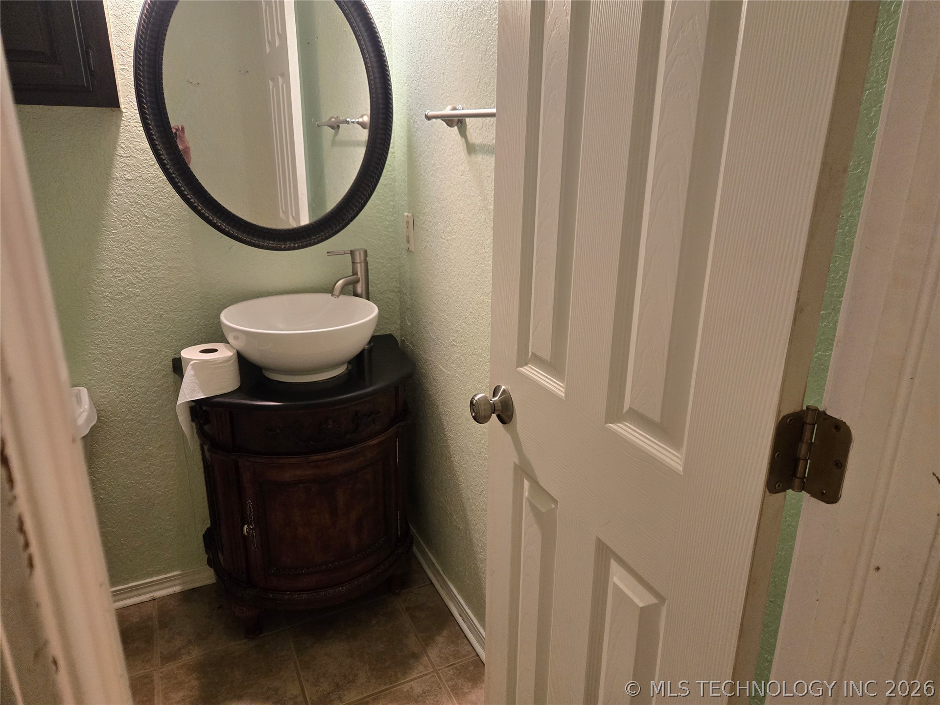 7804 N 117th East East Avenue Property Photo 35