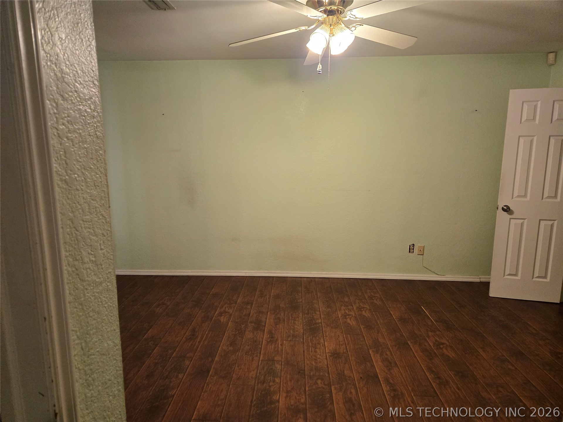 7804 N 117th East East Avenue Property Photo 38