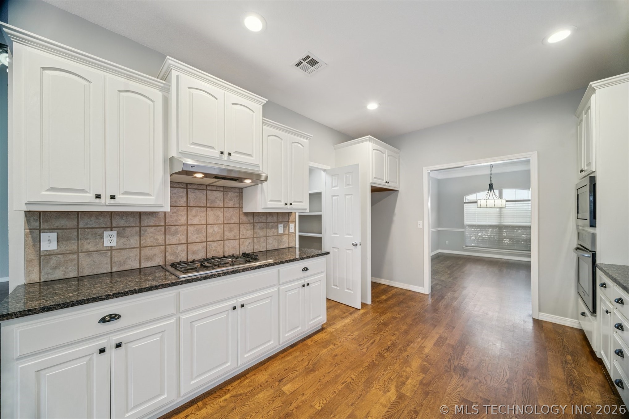 14102 E 104th Street North Property Photo 13