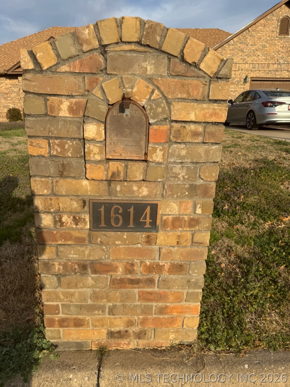 1614 Southern Hills Drive Property Photo 19