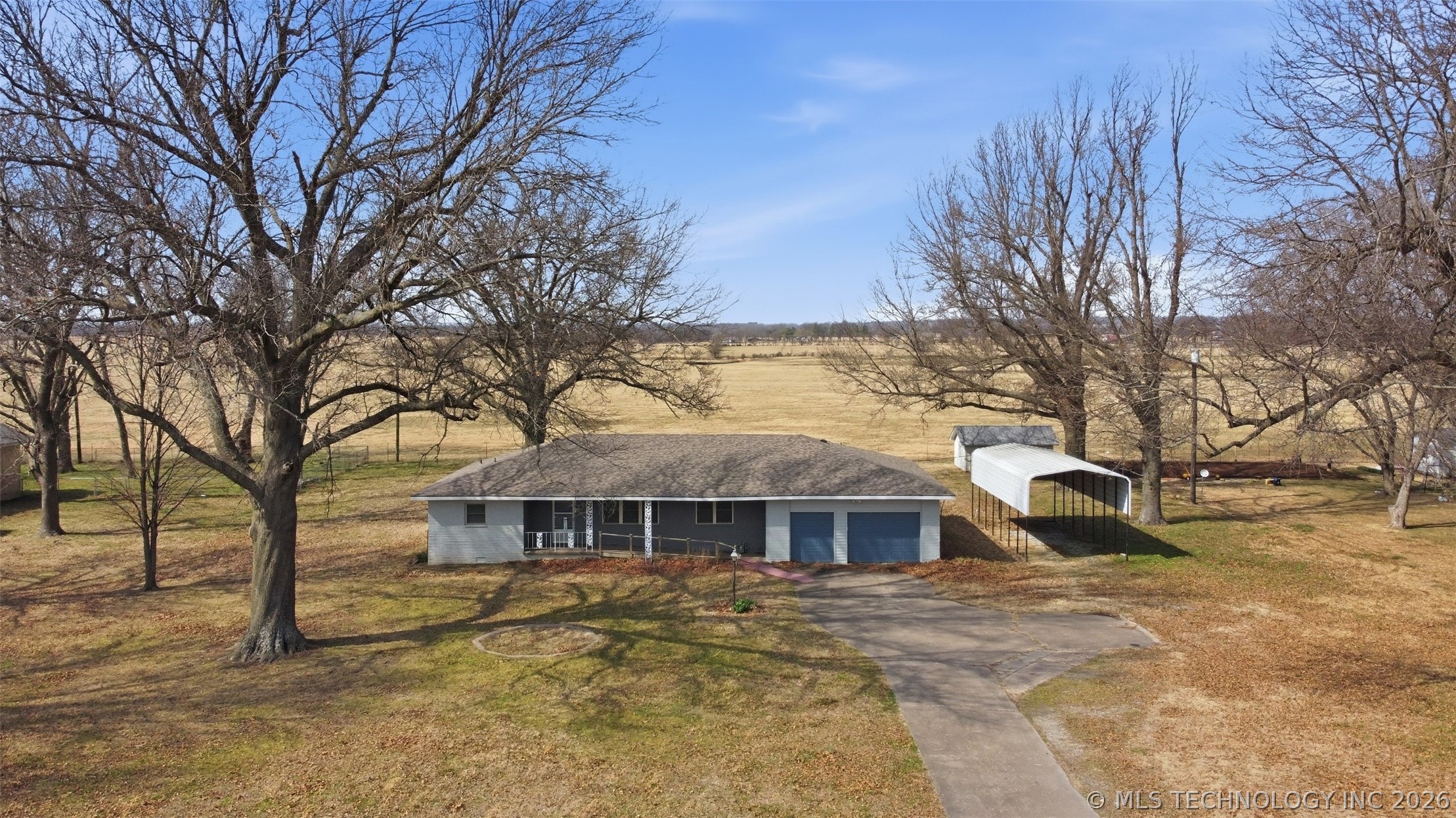 24243 S Highway 2 Property Photo 1