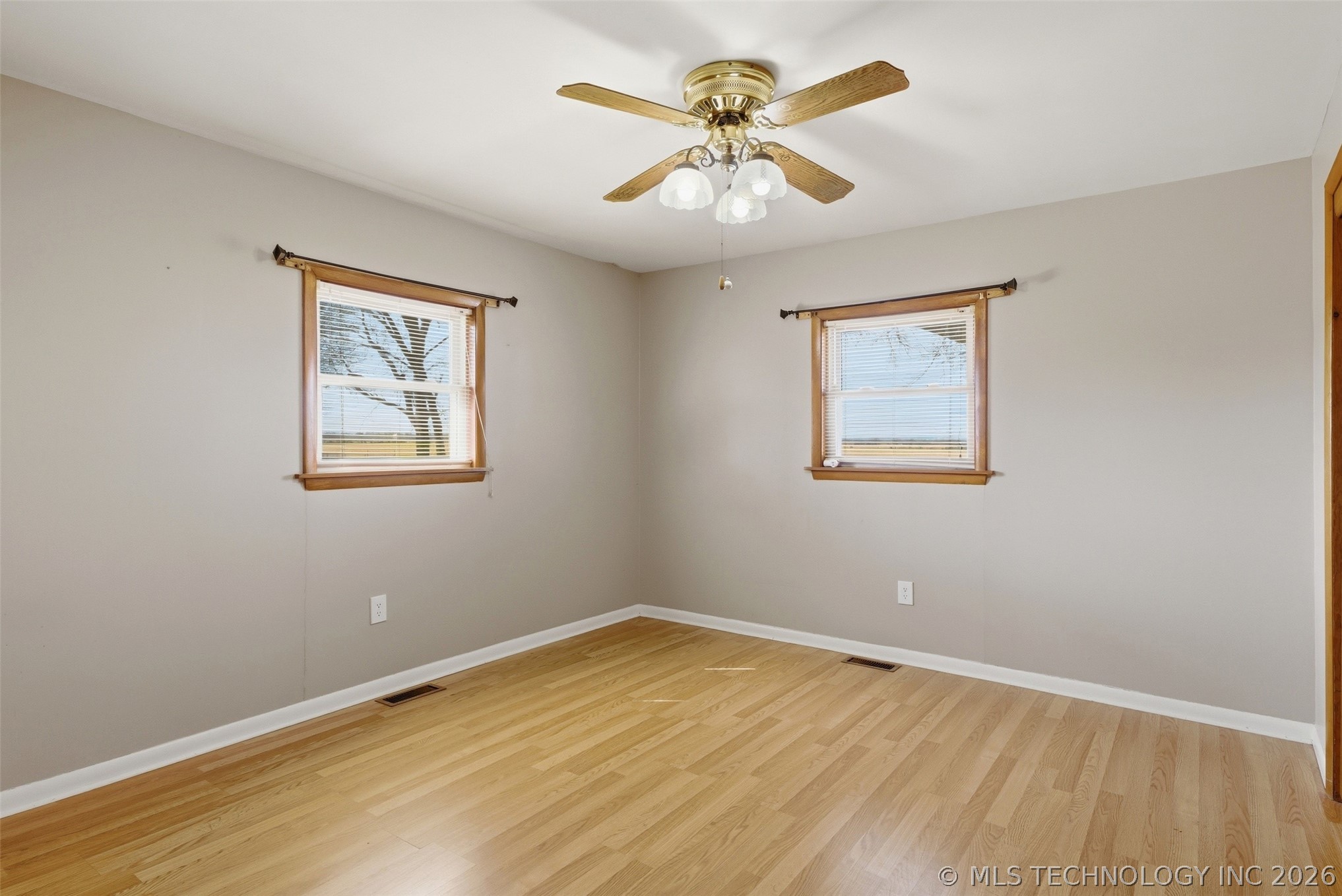 24243 S Highway 2 Property Photo 16