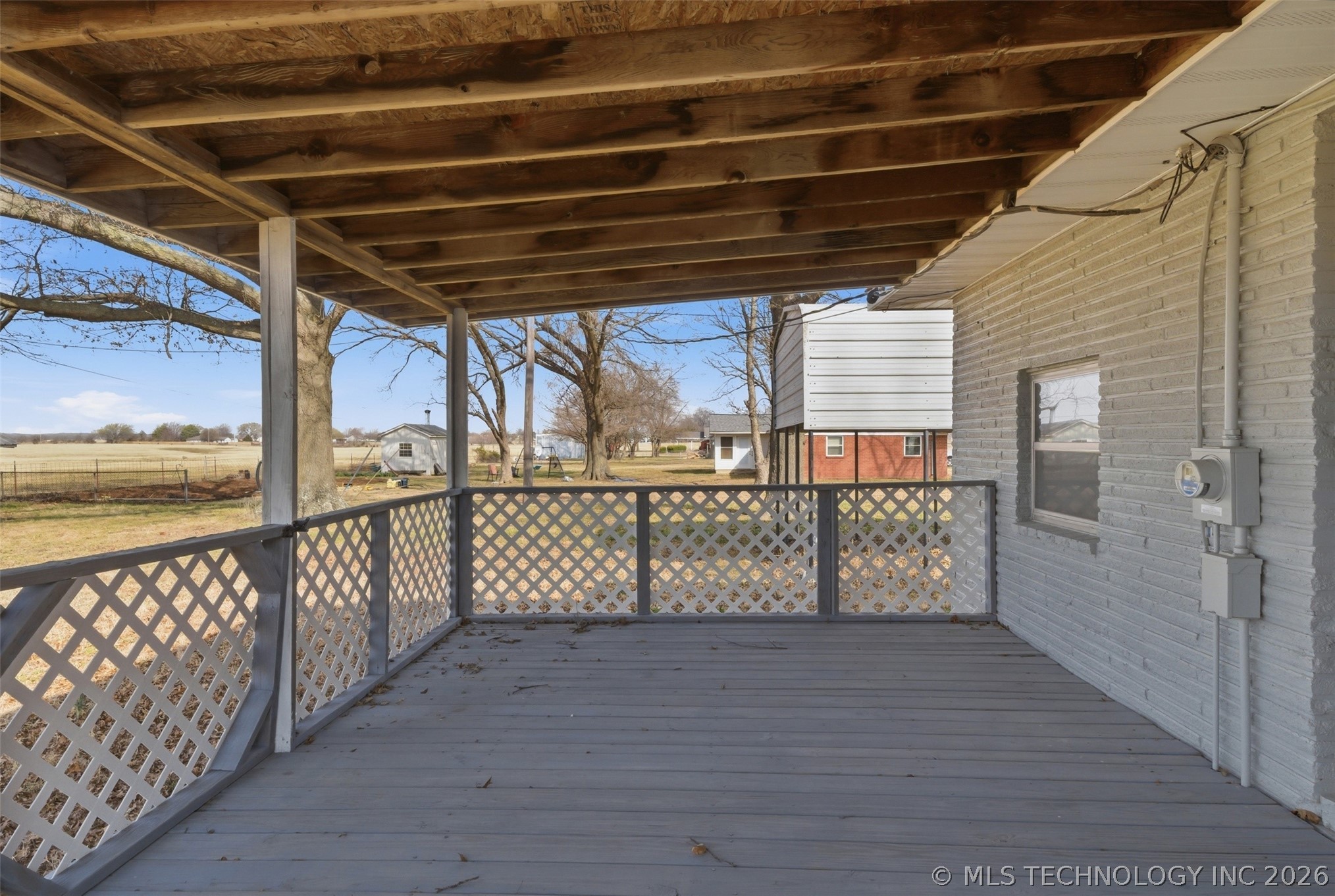24243 S Highway 2 Property Photo 37