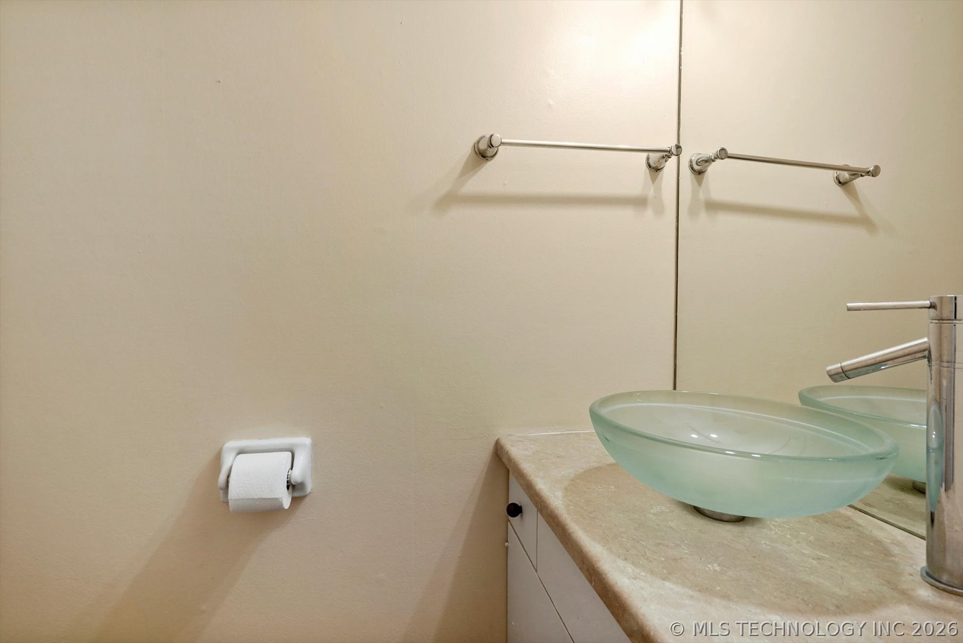 6148 S Madison Place 6148-a Property Photo 15