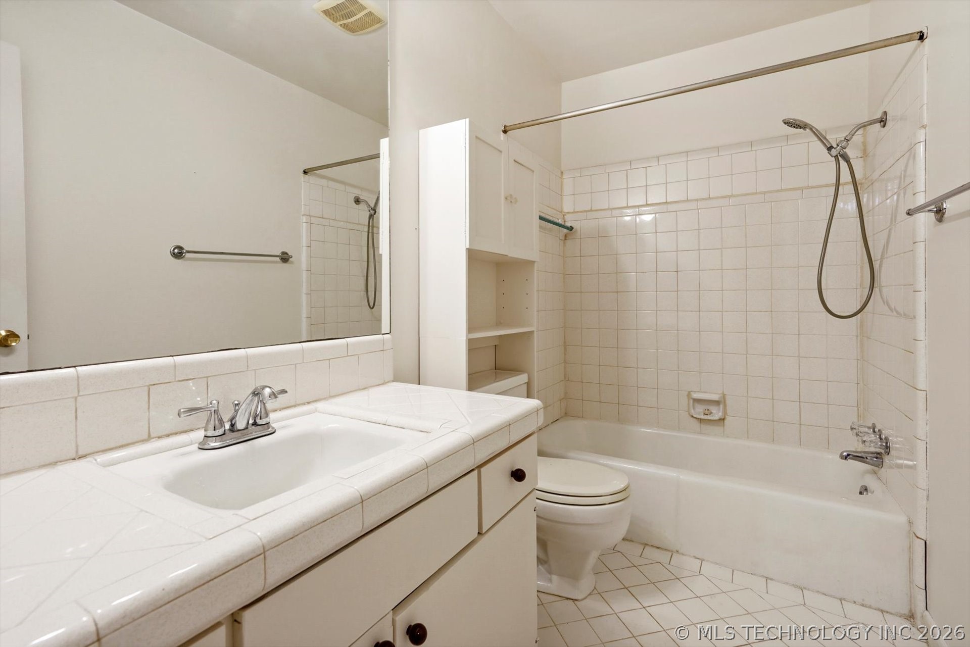 6148 S Madison Place 6148-a Property Photo 20
