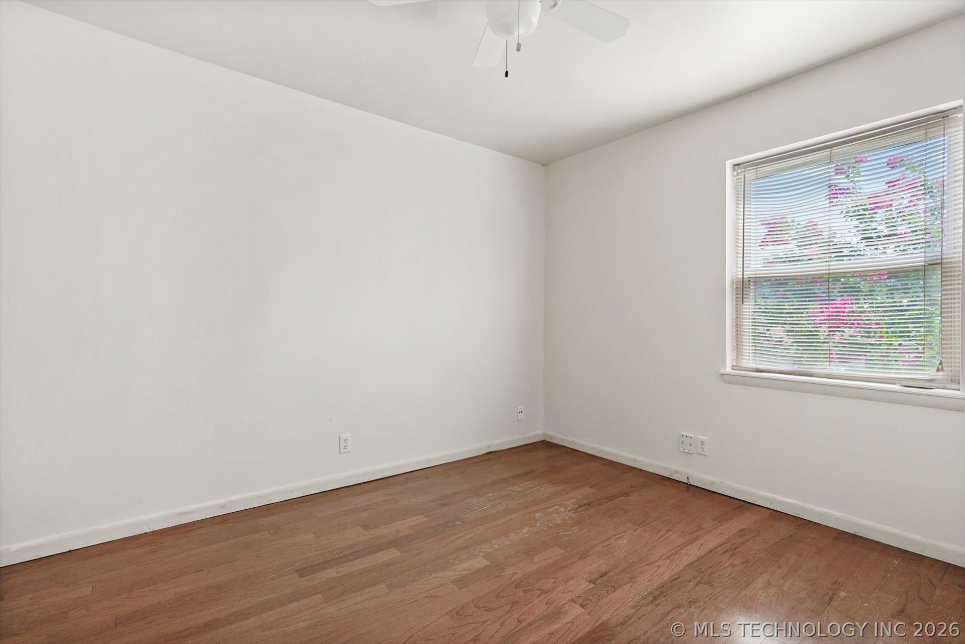 6148 S Madison Place 6148-a Property Photo 21