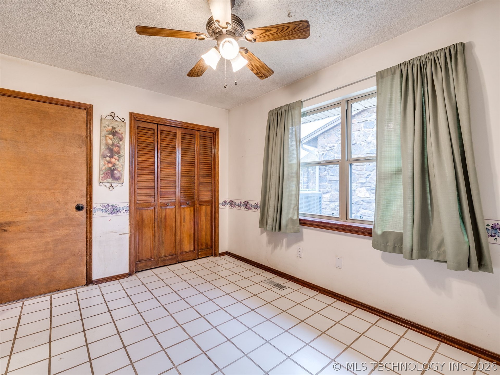 8949 E 60th Street Property Photo 25