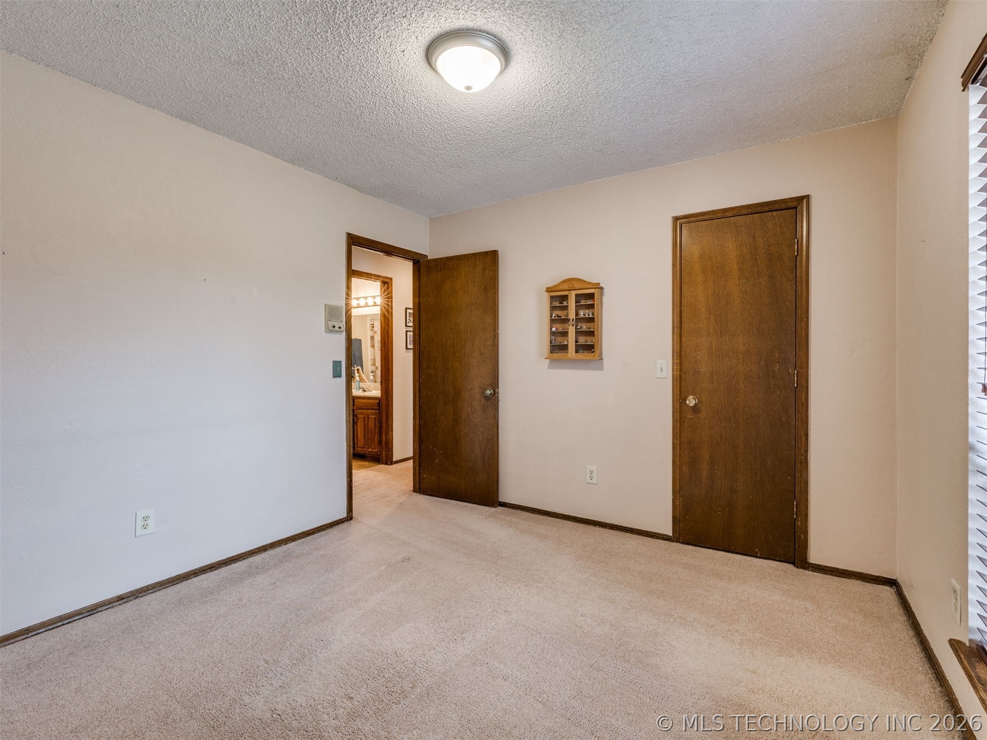 8949 E 60th Street Property Photo 30