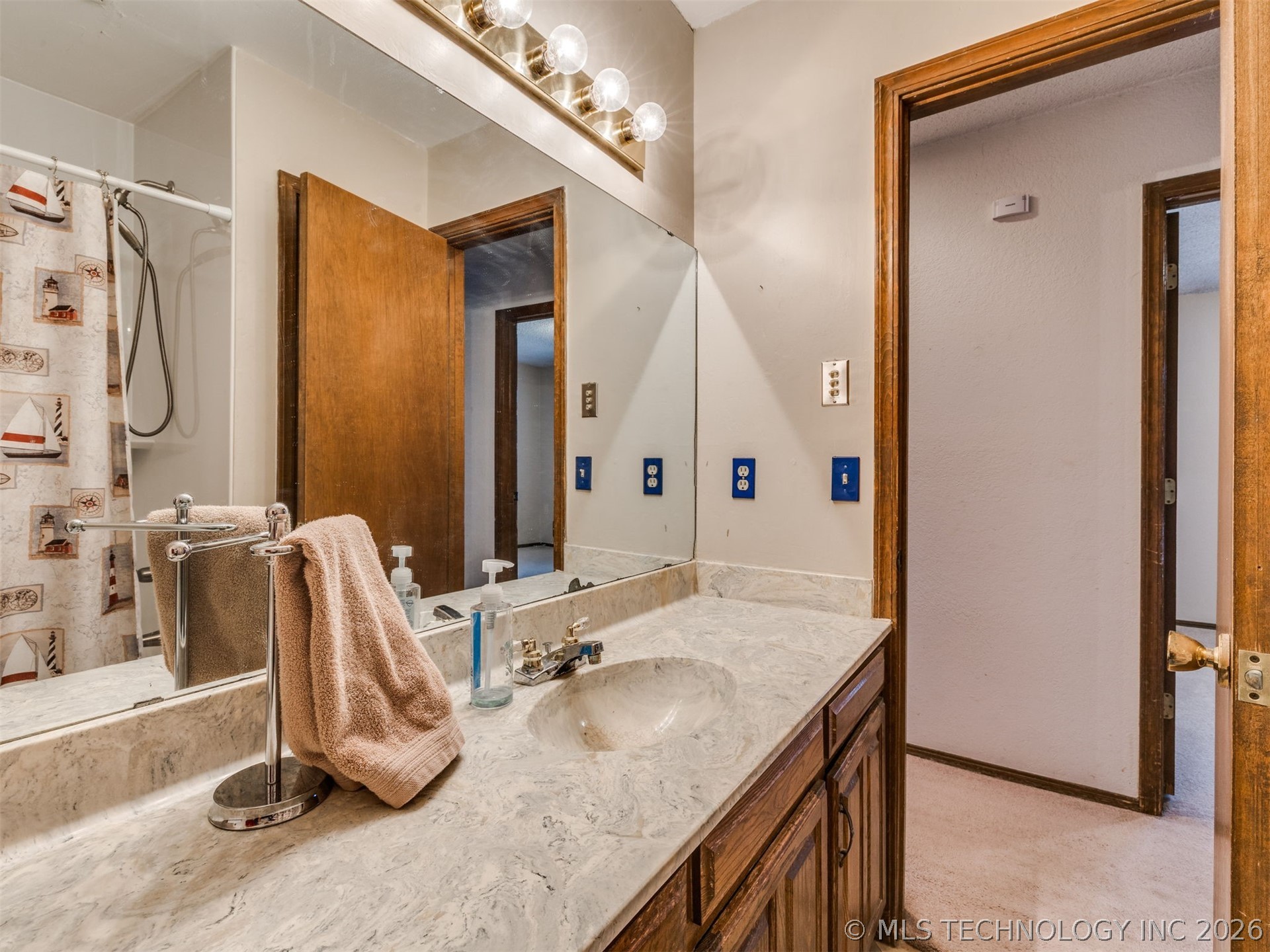 8949 E 60th Street Property Photo 32