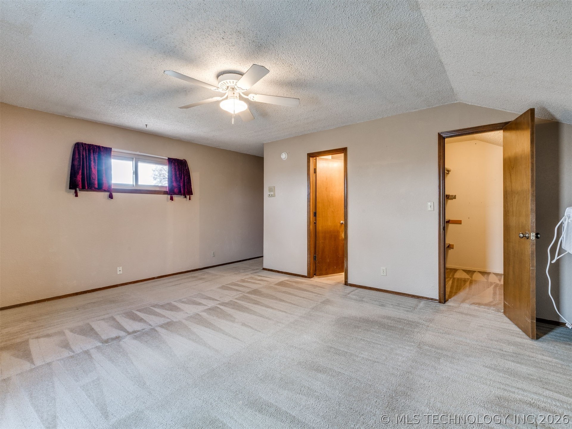 8949 E 60th Street Property Photo 45